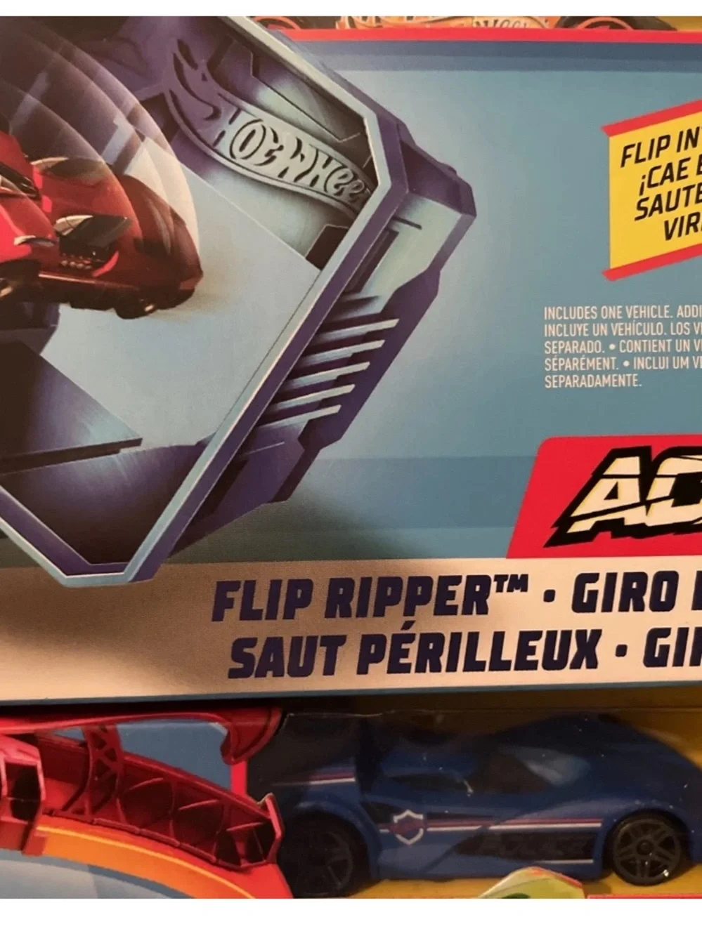 Lot of 2 HOT WHEELS Action Accessories Flip Ripper & Loop Star w/ Cars NEW